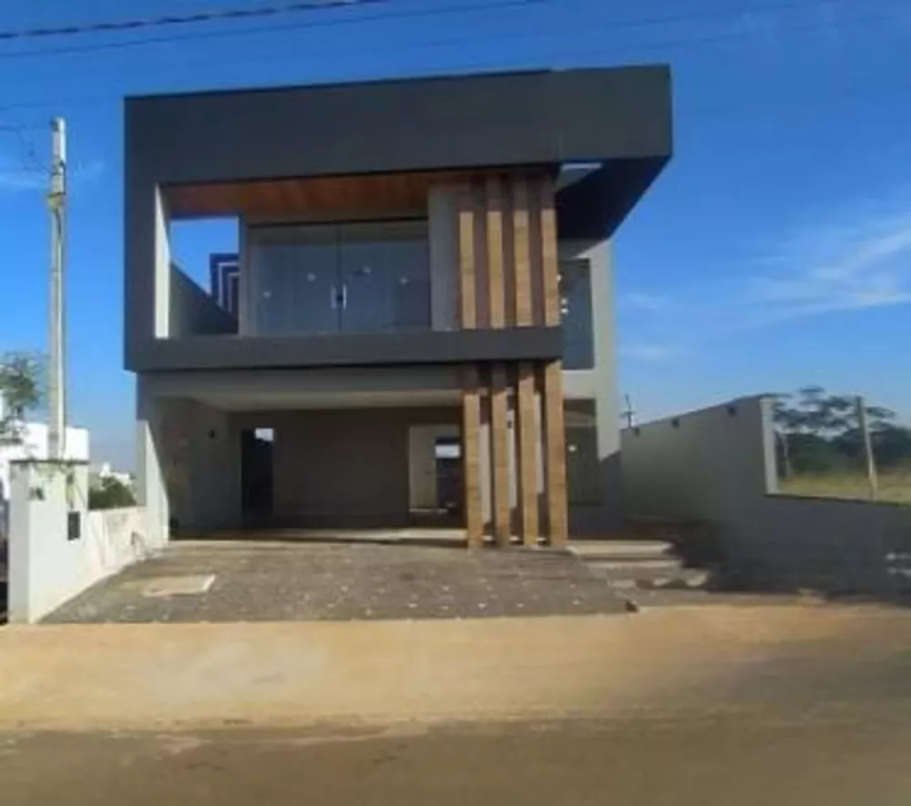 Casa de Condomínio à venda com 3 quartos, 250m² - Foto 1