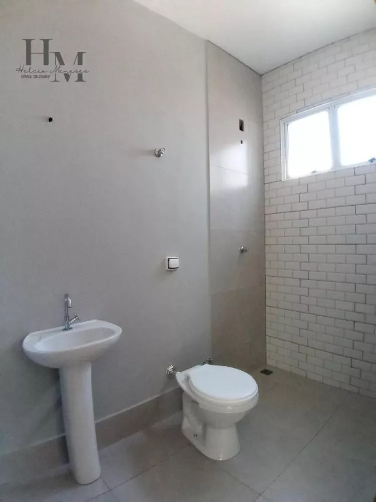 Casa à venda com 2 quartos, 154m² - Foto 3