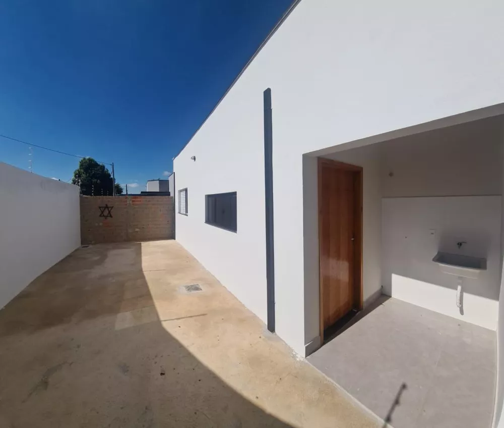 Casa à venda com 2 quartos, 150m² - Foto 7