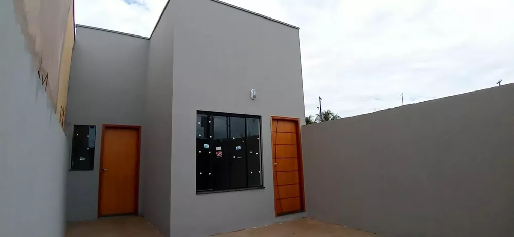 Casa à venda com 2 quartos, 125m² - Foto 4