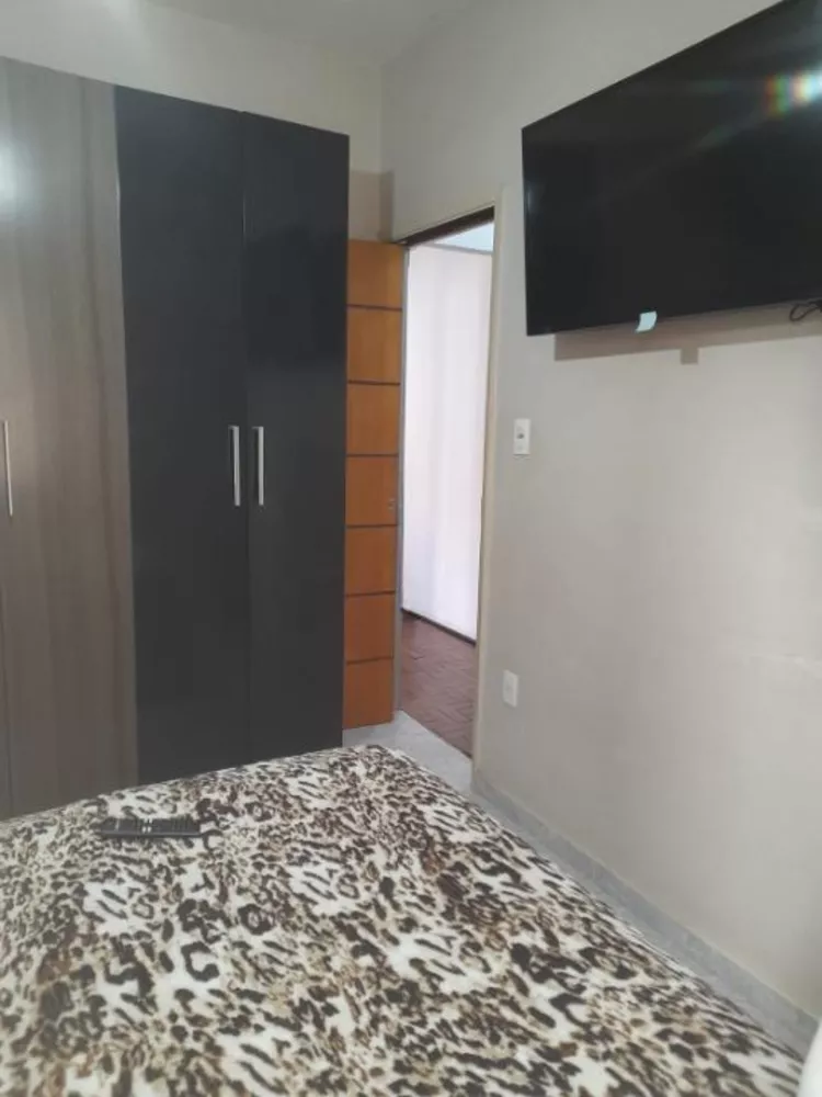 Casa à venda com 3 quartos, 150m² - Foto 1