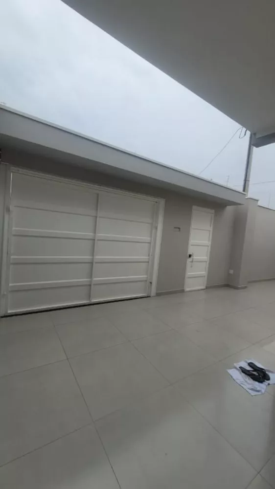 Casa à venda com 3 quartos, 167m² - Foto 4