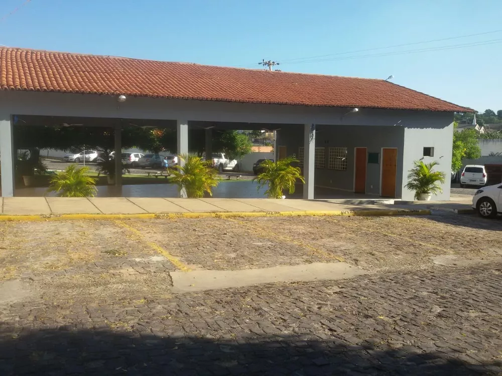 Apartamento à venda e aluguel com 3 quartos, 75m² - Foto 2