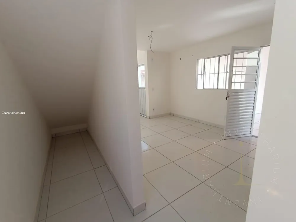 Casa, 3 quartos, 77 m² - Foto 3