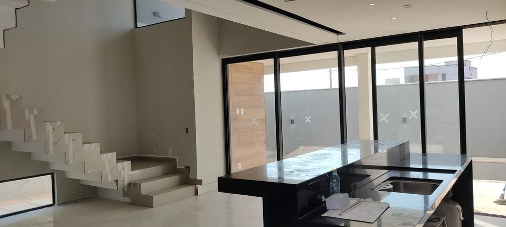 Sobrado à venda com 3 quartos, 183m² - Foto 3