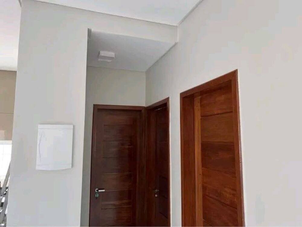 Casa à venda com 2 quartos, 62m² - Foto 3