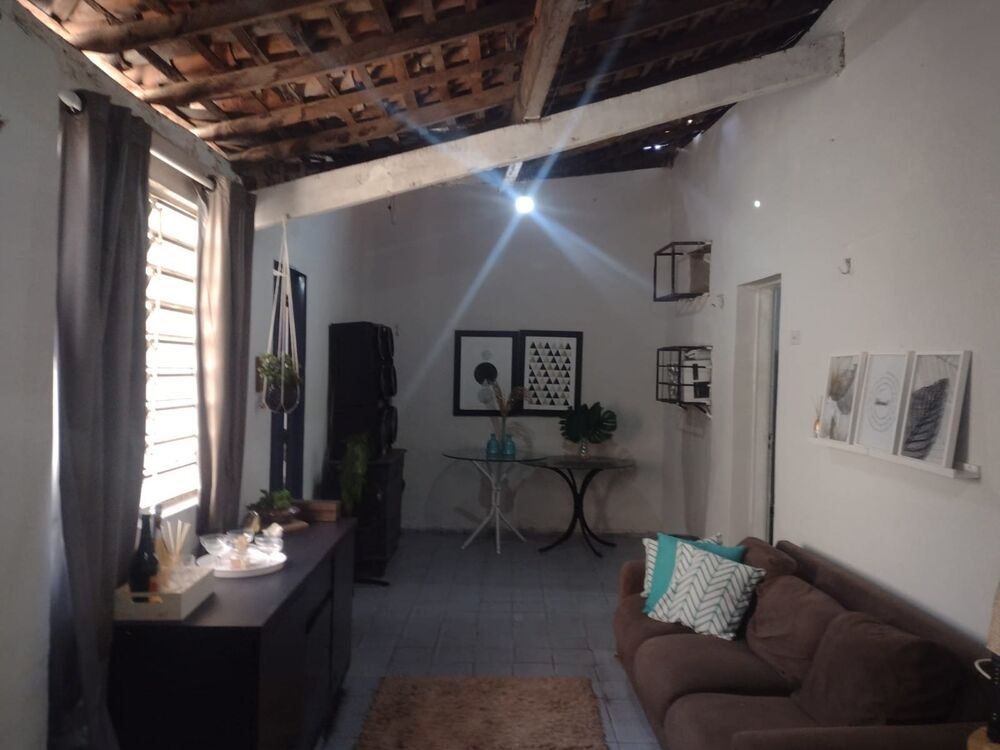 Casa à venda com 4 quartos, 344m² - Foto 2
