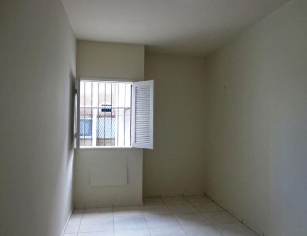 Apartamento à venda com 3 quartos - Foto 5