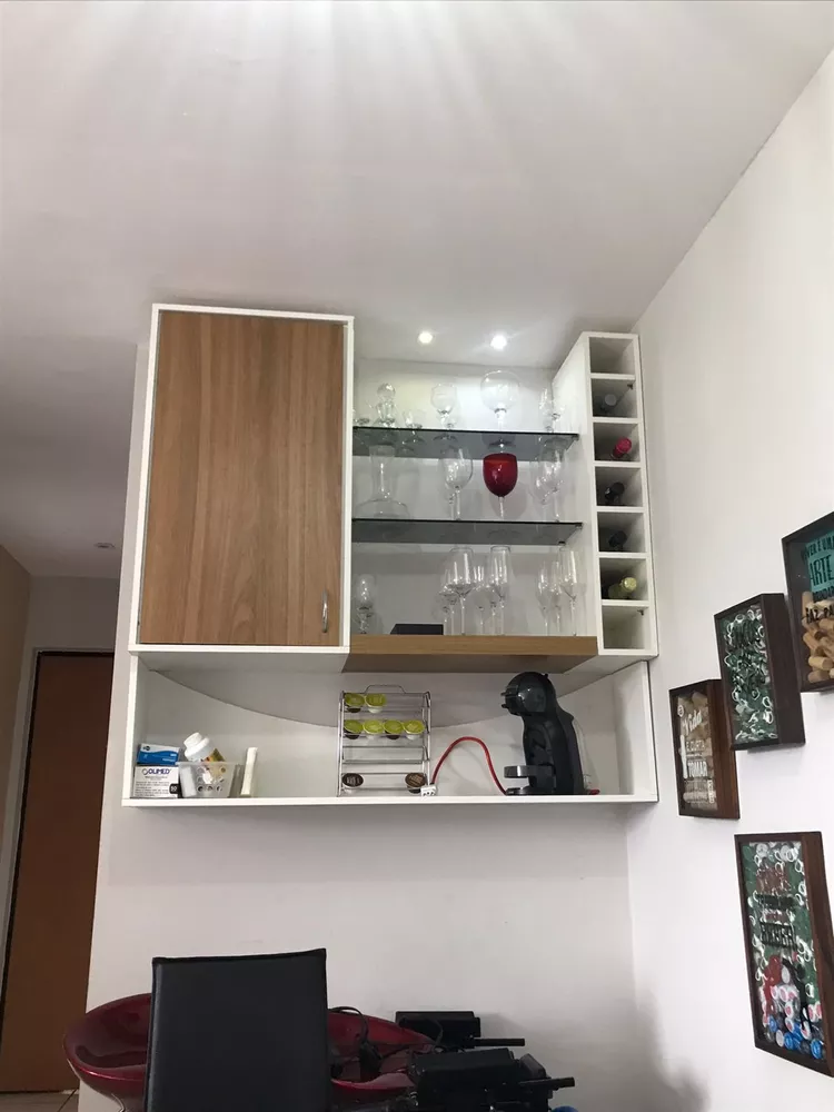 Apartamento à venda com 3 quartos, 69m² - Foto 2