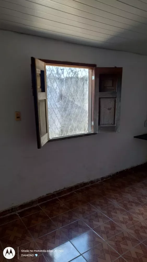 Casa à venda com 3 quartos, 200m² - Foto 3