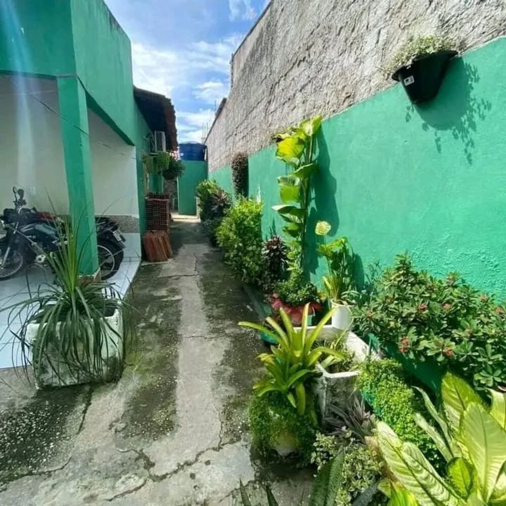 Casa à venda com 3 quartos, 300m² - Foto 4