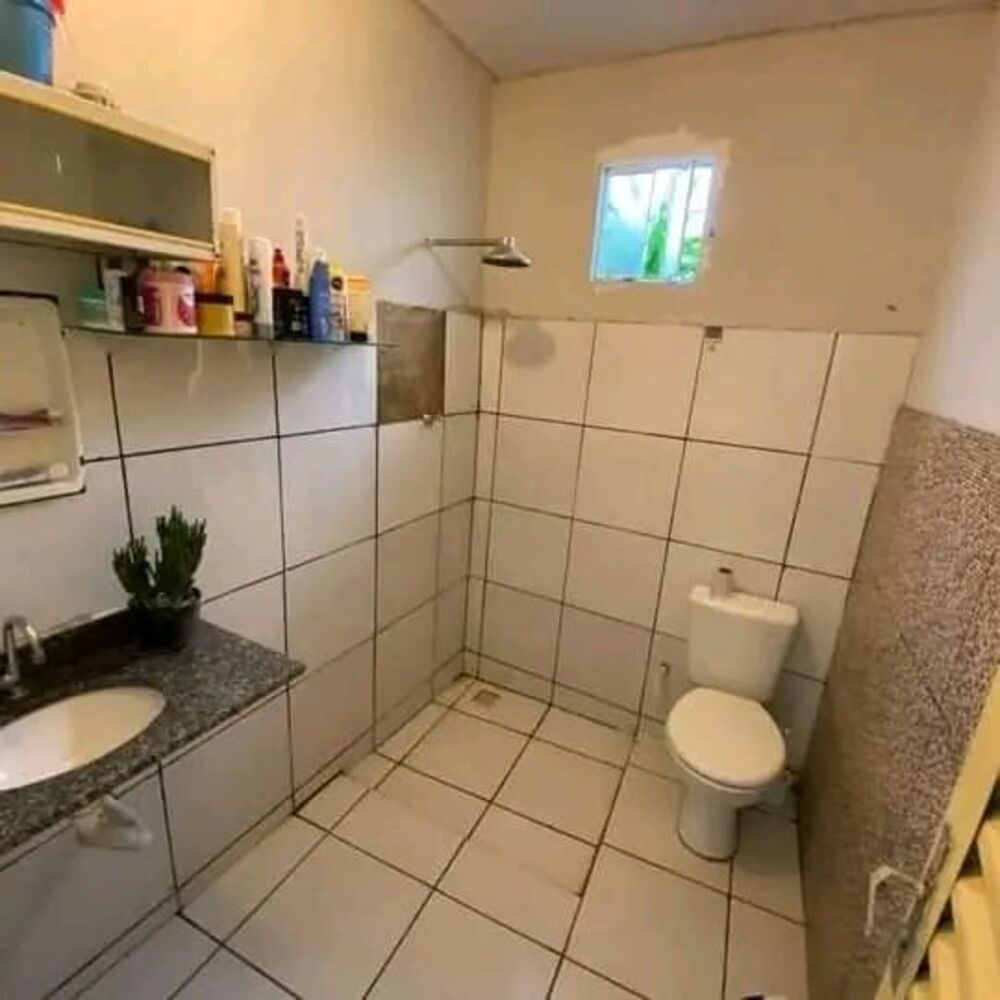 Casa à venda com 3 quartos, 300m² - Foto 3