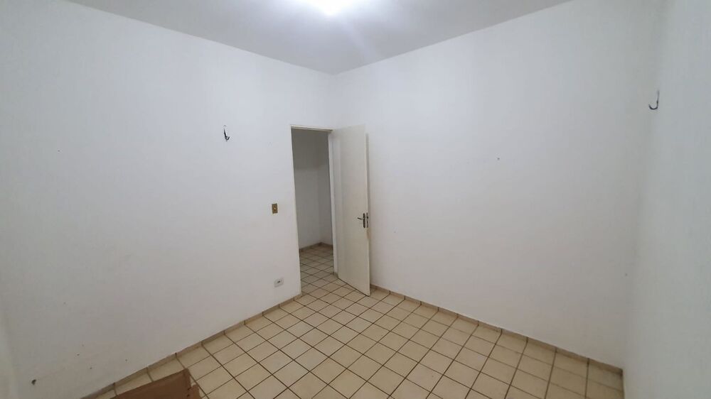 Apartamento à venda e aluguel com 3 quartos, 77m² - Foto 2