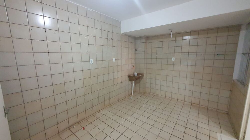 Apartamento à venda e aluguel com 3 quartos, 77m² - Foto 3