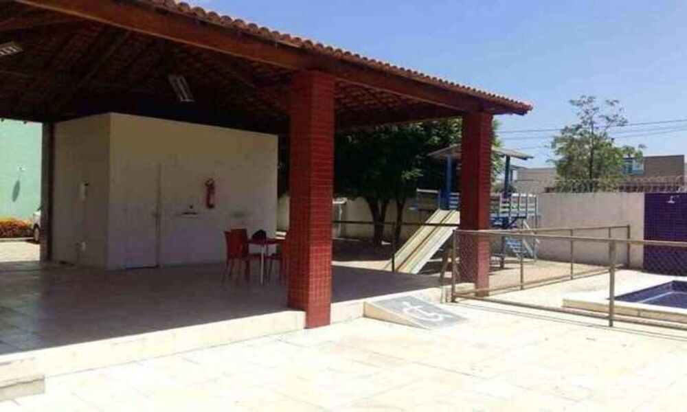 Apartamento à venda com 3 quartos, 73m² - Foto 2