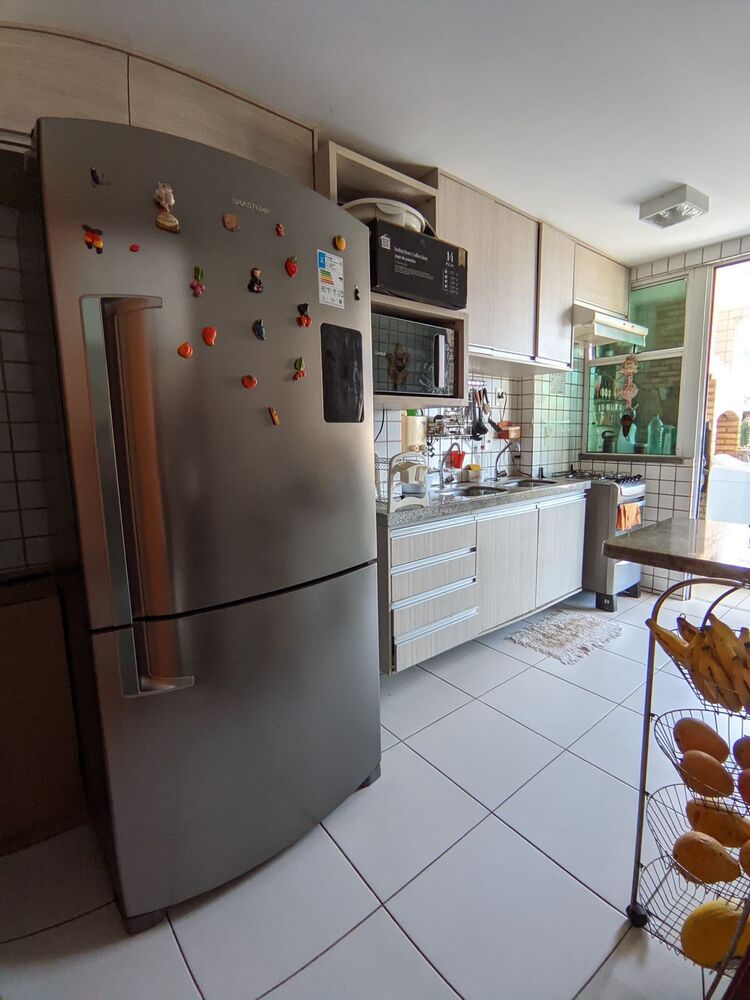 Apartamento à venda com 3 quartos, 247m² - Foto 2