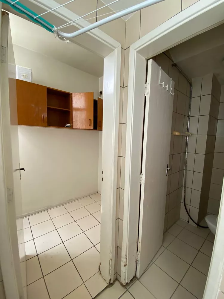 Apartamento à venda com 3 quartos, 97m² - Foto 4