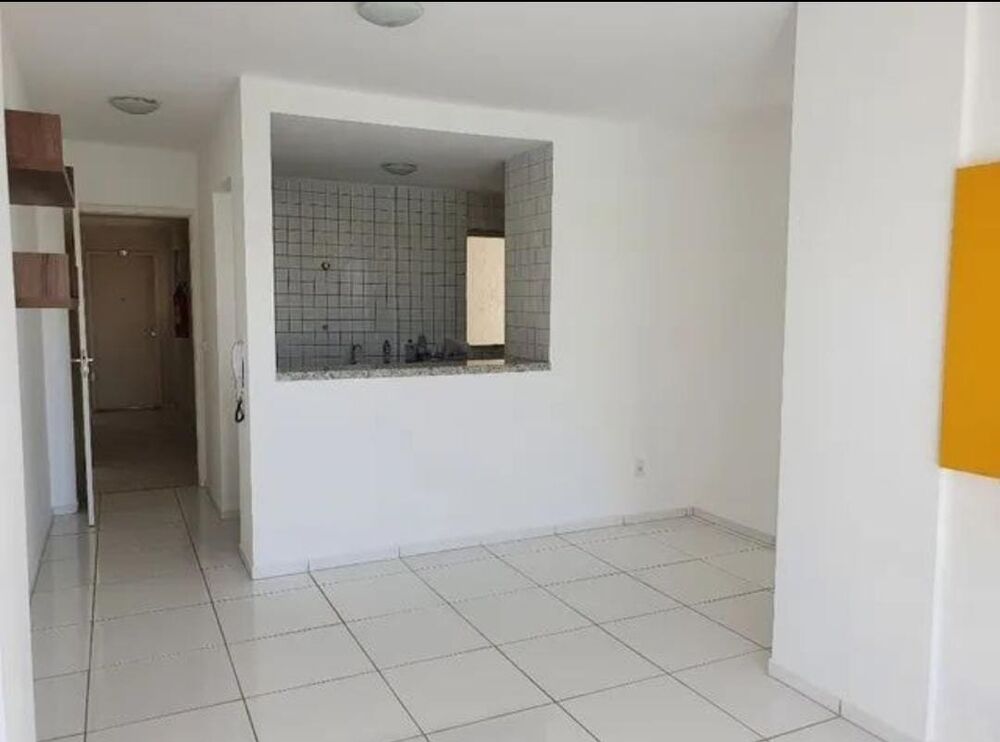 Apartamento à venda com 3 quartos, 70m² - Foto 2