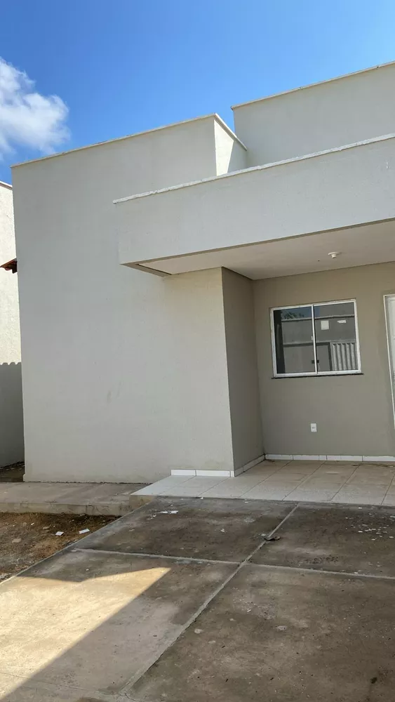 Casa à venda com 3 quartos, 150m² - Foto 1