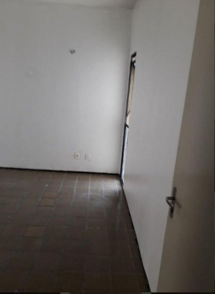 Apartamento à venda com 3 quartos, 115m² - Foto 4