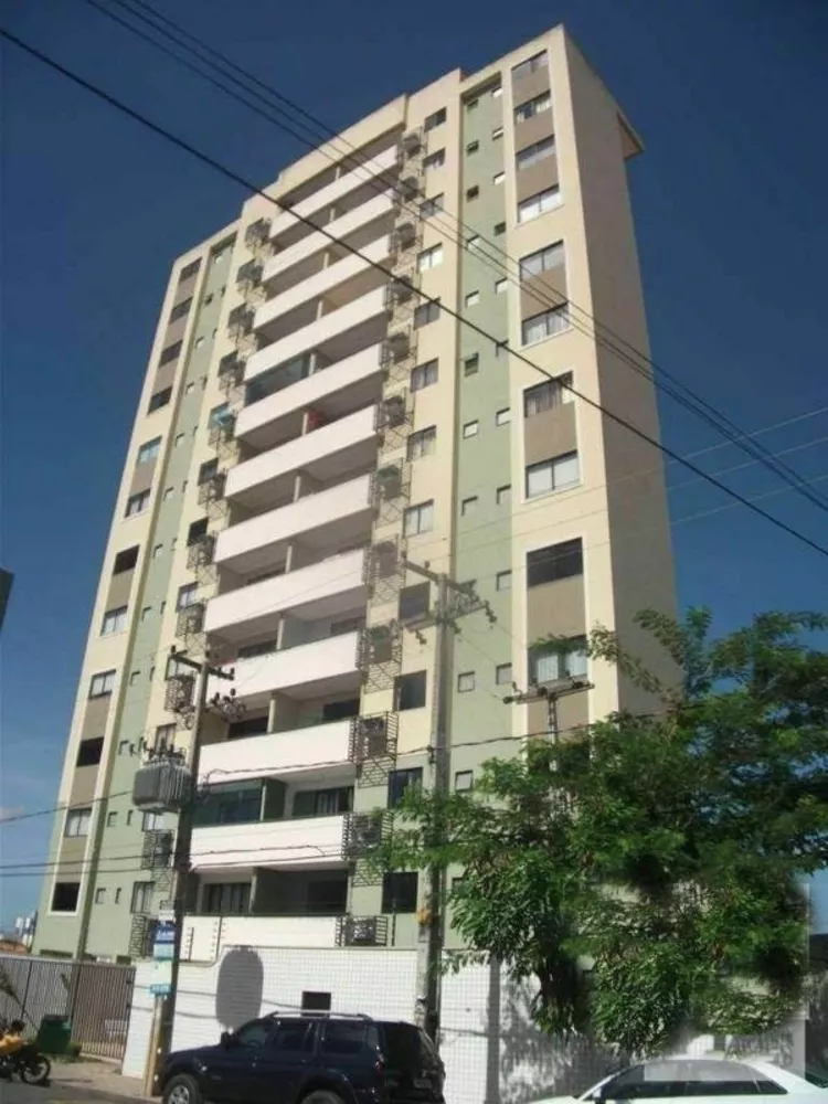 Apartamento à venda com 3 quartos, 100m² - Foto 2