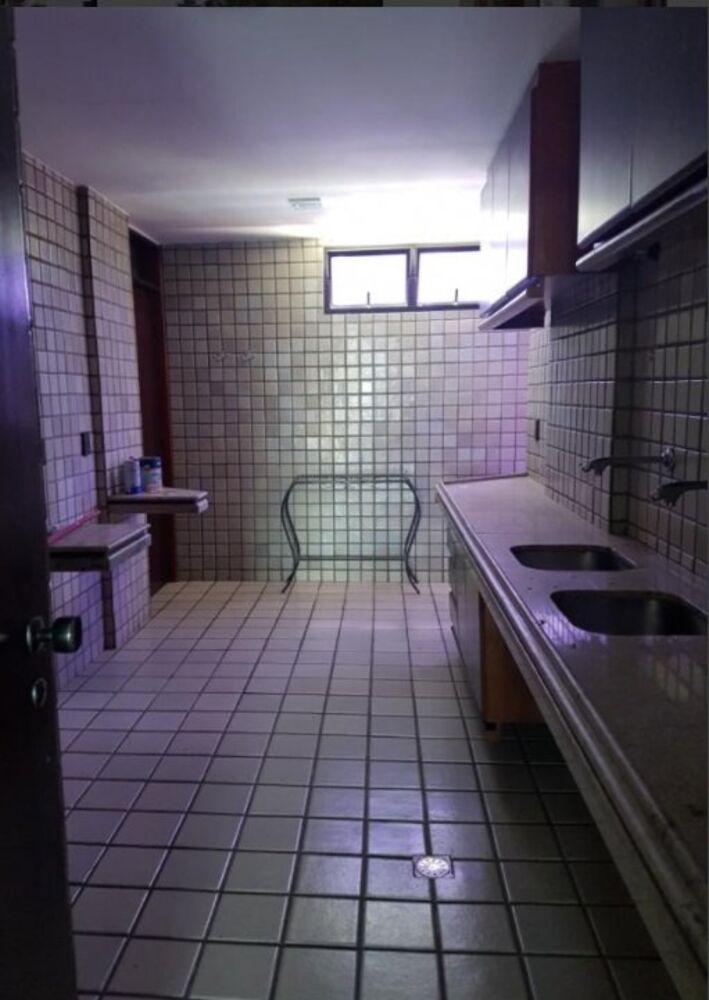 Apartamento à venda com 3 quartos, 154m² - Foto 9