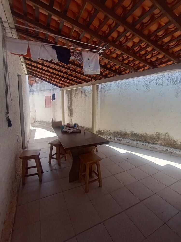 Apartamento à venda com 4 quartos, 250m² - Foto 1