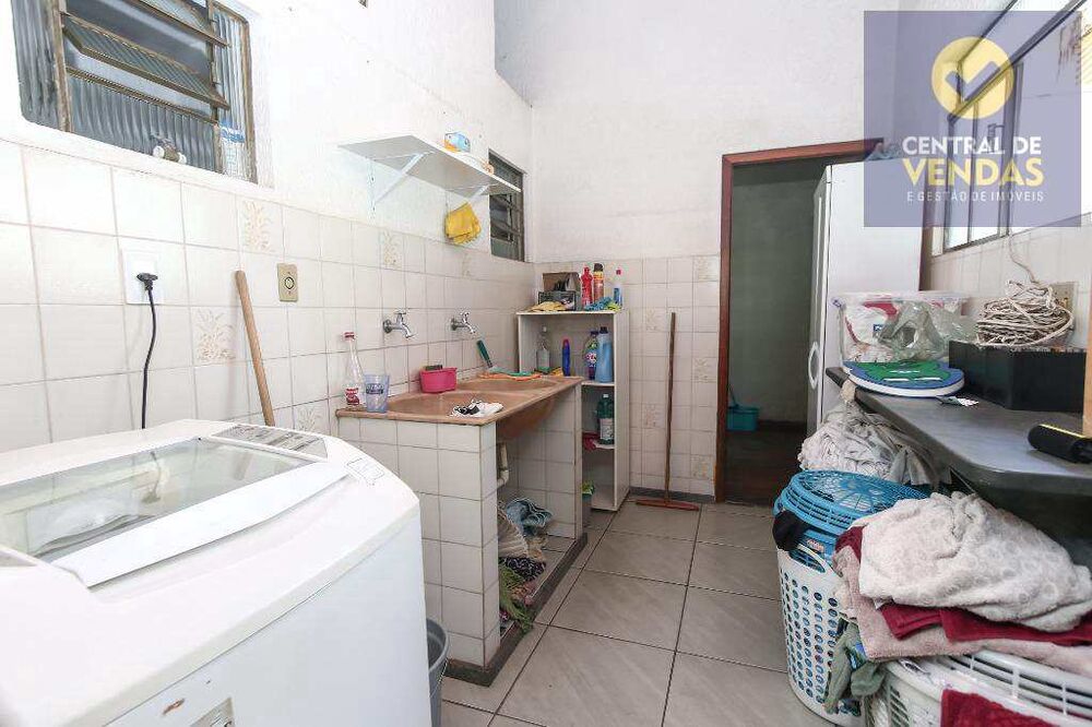 Casa, 4 quartos, 360 m² - Foto 1