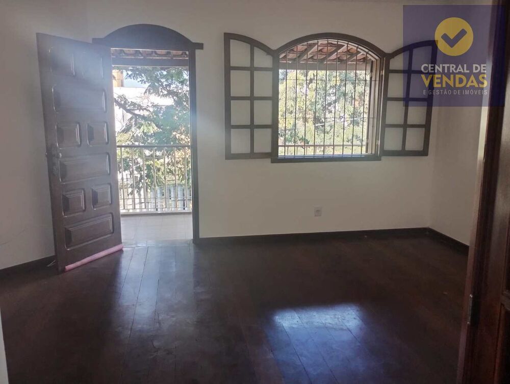 Casa, 5 quartos, 360 m² - Foto 1