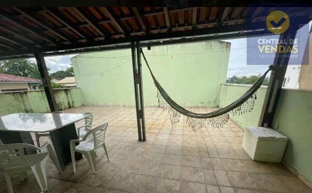 Cobertura à venda com 3 quartos, 140m² - Foto 2