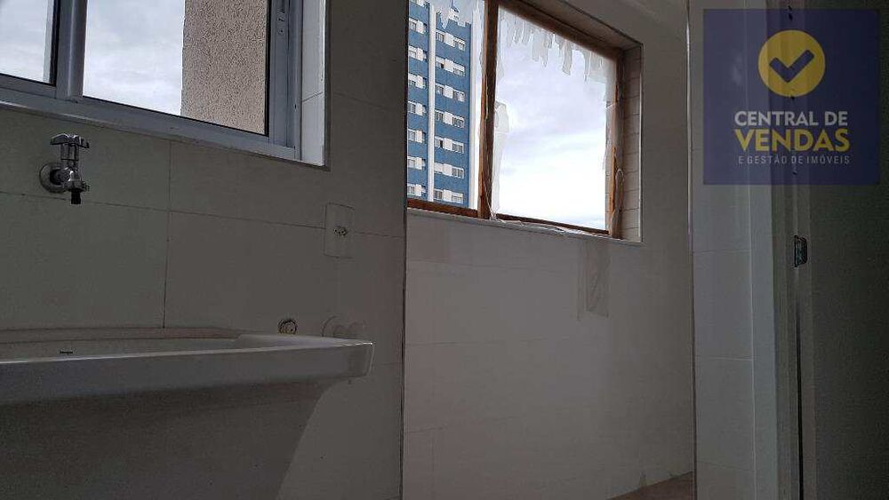 Apartamento, 3 quartos, 100 m² - Foto 2