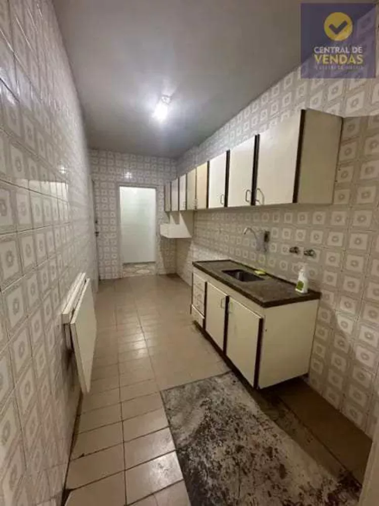 Apartamento para alugar com 2 quartos, 65m² - Foto 2