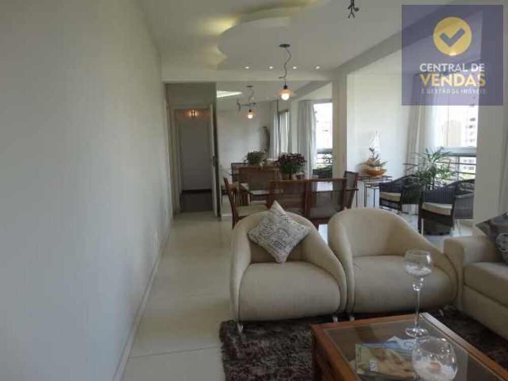Apartamento à venda com 3 quartos, 106m² - Foto 1