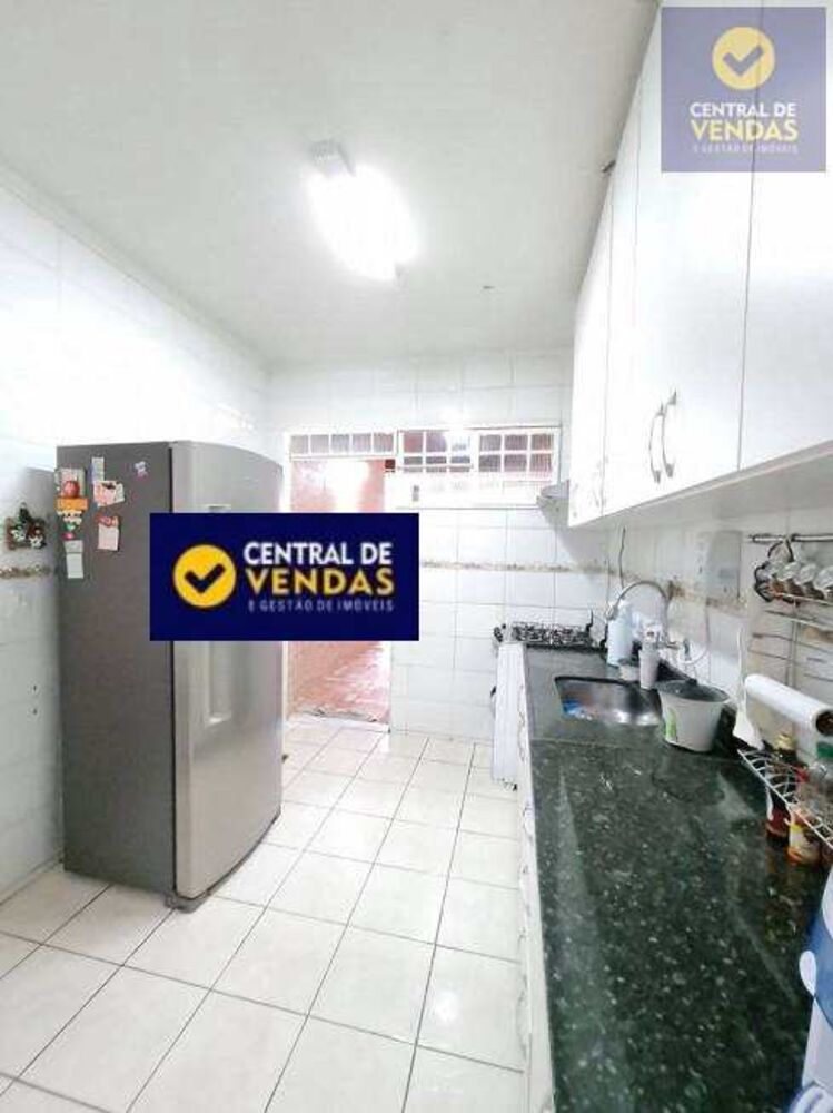 Casa, 4 quartos, 180 m² - Foto 1