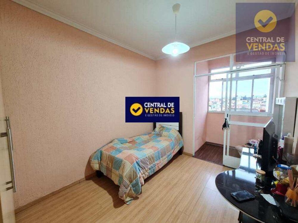 Casa, 4 quartos, 180 m² - Foto 2
