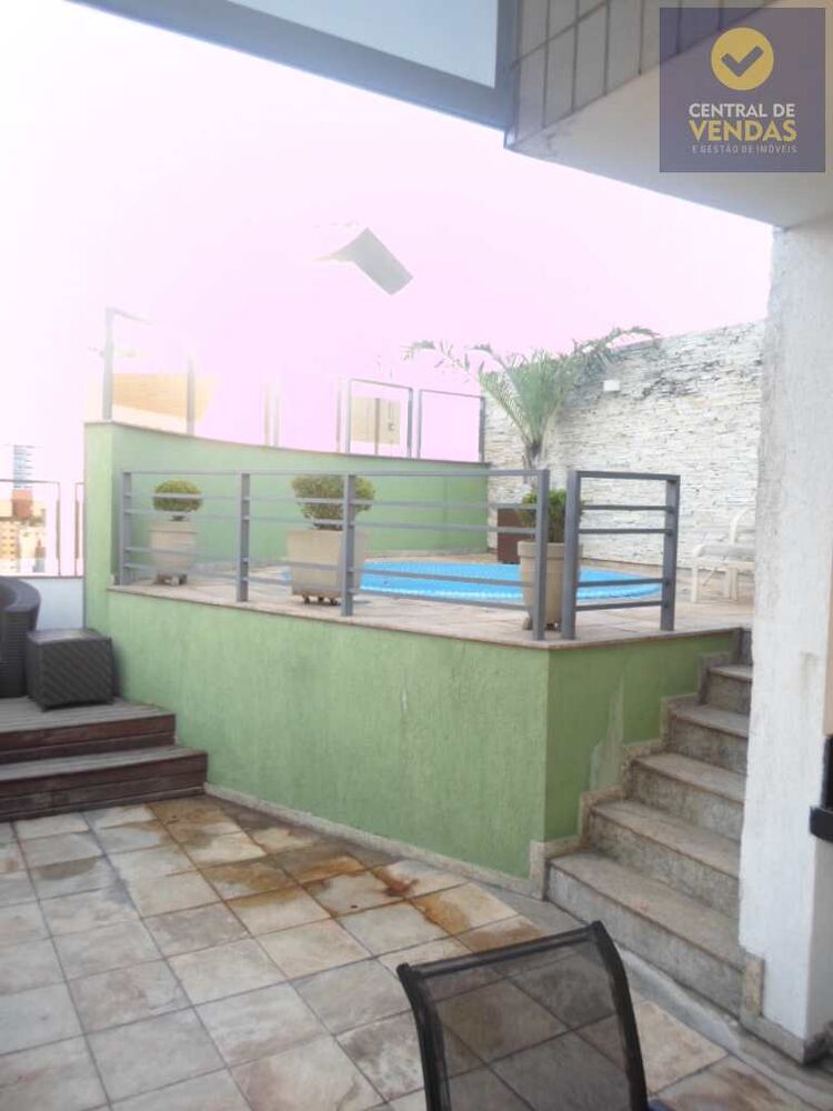 Cobertura à venda com 3 quartos, 210m² - Foto 1