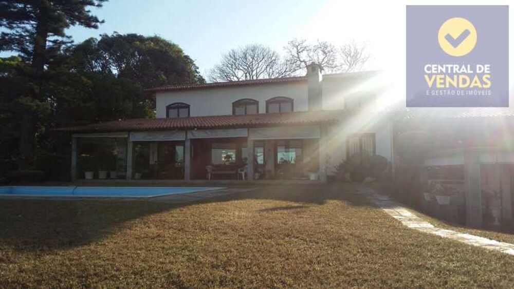 Casa, 5 quartos, 1800 m² - Foto 1