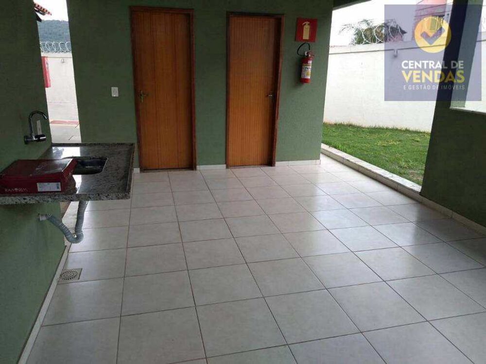 Casa à venda com 2 quartos, 4888m² - Foto 3
