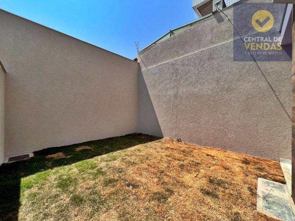 Casa, 3 quartos, 187 m² - Foto 2