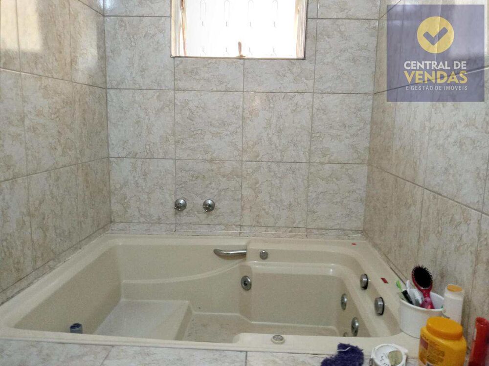 Casa, 4 quartos, 375 m² - Foto 1