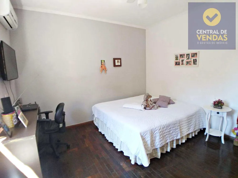 Casa, 5 quartos, 360 m² - Foto 4