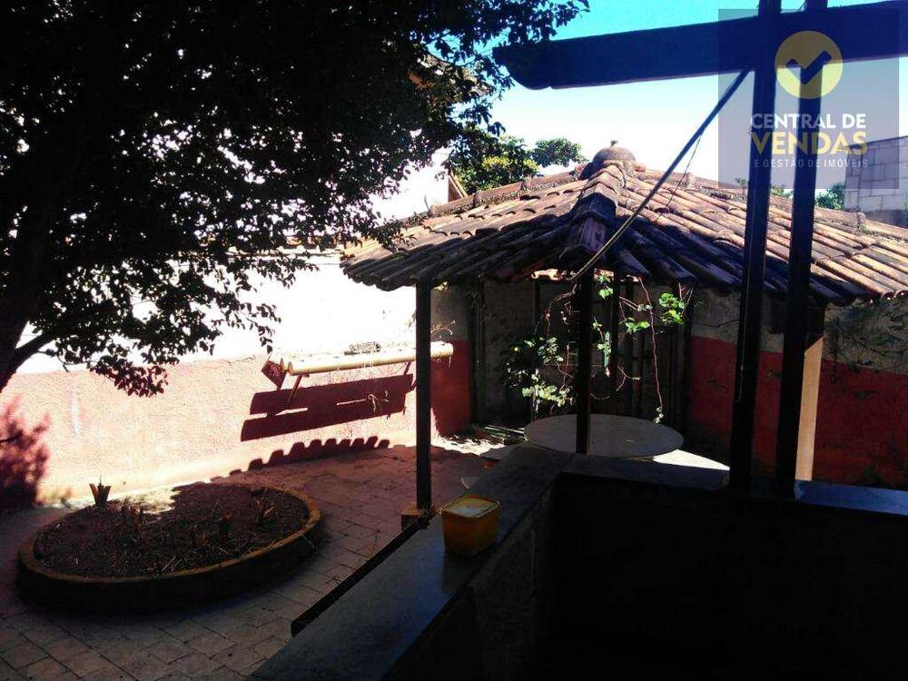 Casa, 3 quartos, 360 m² - Foto 1