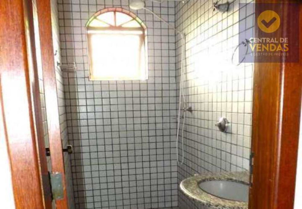 Casa, 4 quartos, 180 m² - Foto 2