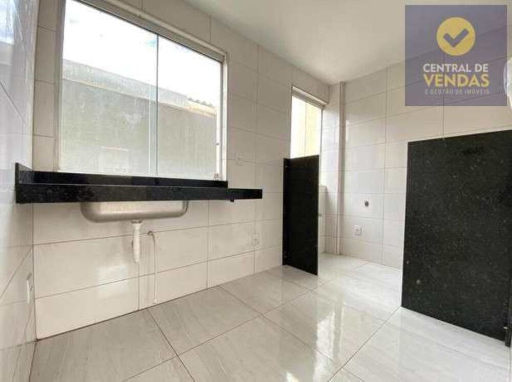 Apartamento à venda com 2 quartos, 50m² - Foto 2