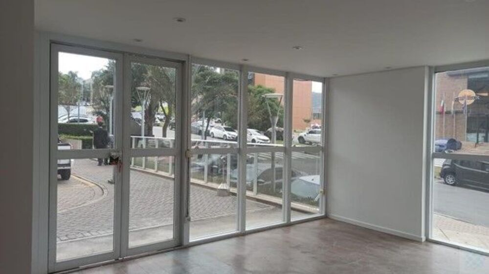 Sala-Conjunto, 361 m² - Foto 2