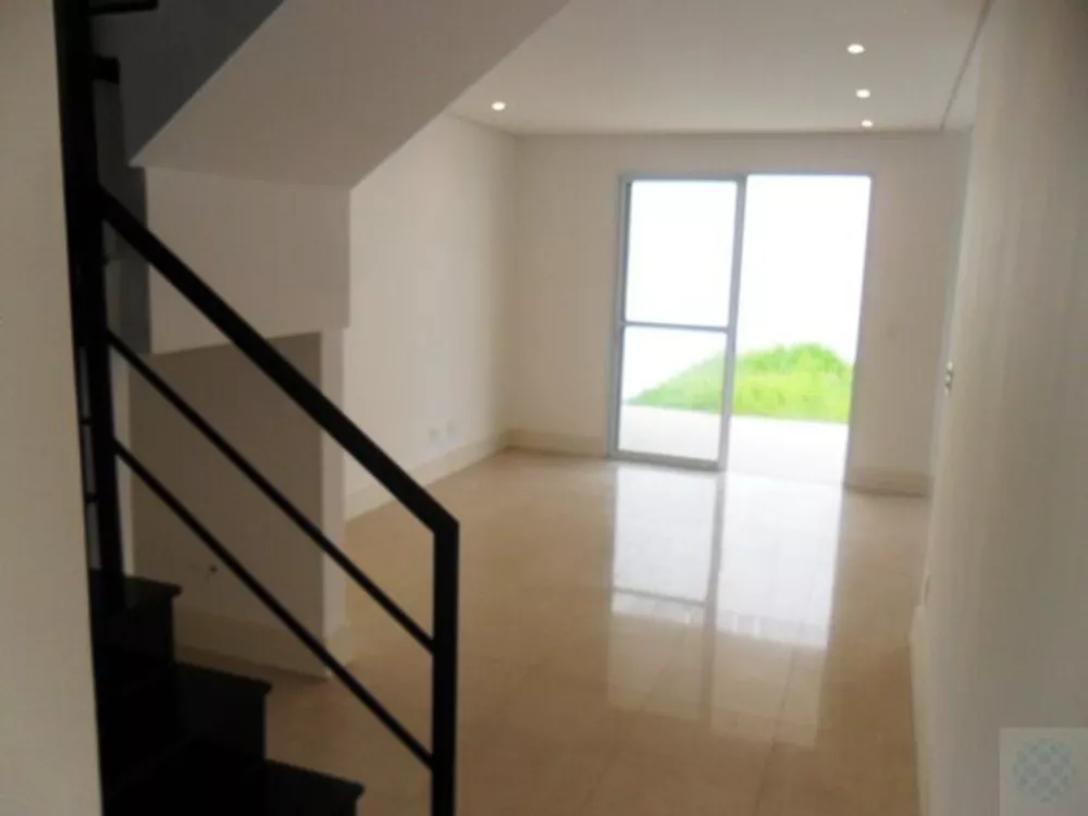 Casa de Condomínio à venda com 3 quartos, 170m² - Foto 3