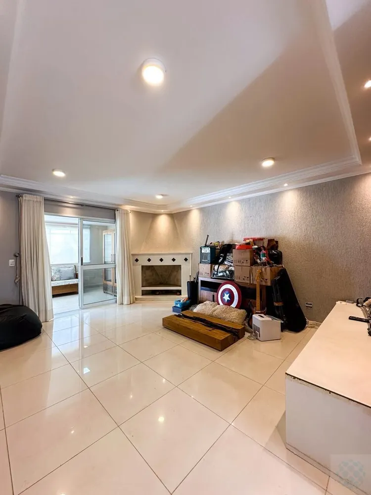 Casa, 4 quartos, 320 m² - Foto 1