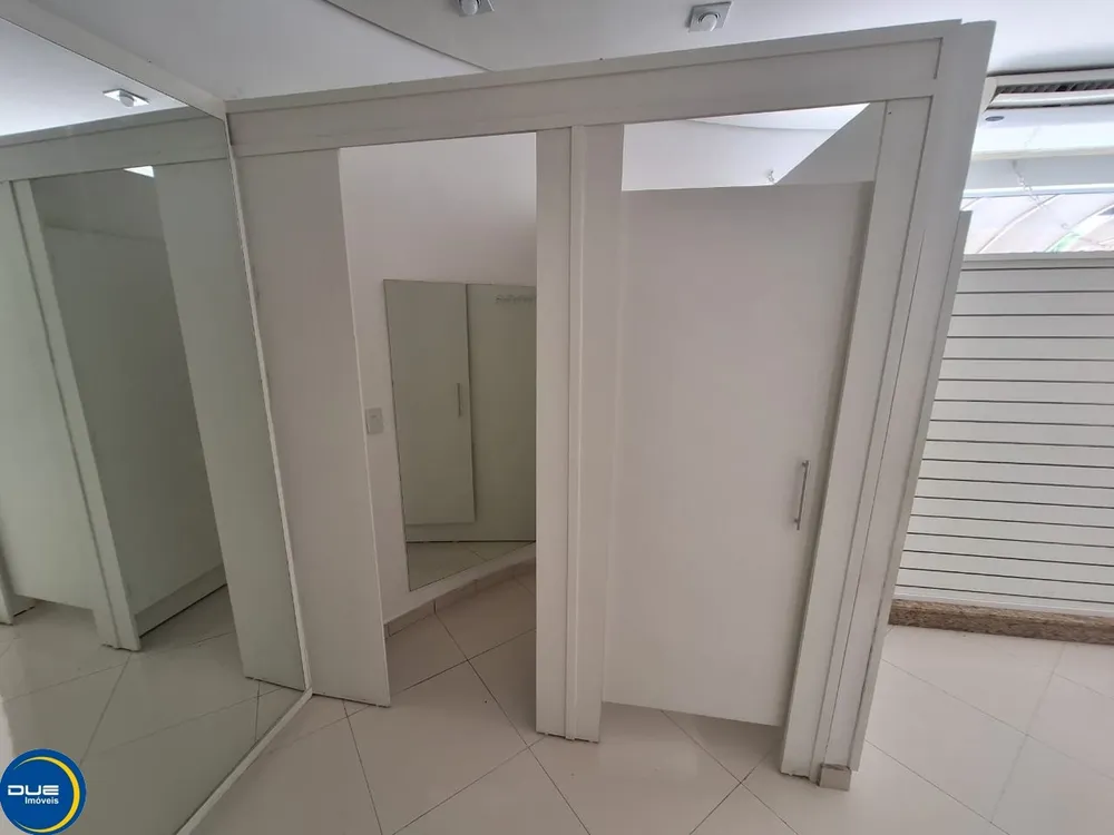 Prédio Inteiro - Foto 1