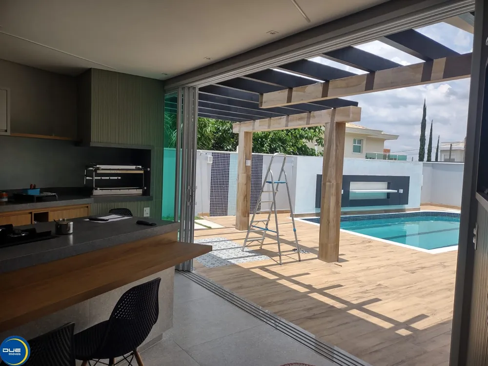 Casa, 4 quartos, 299 m² - Foto 2