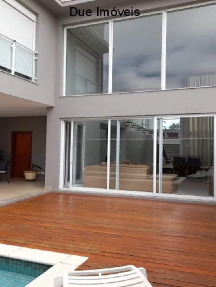 Casa à venda com 3 quartos, 194m² - Foto 14